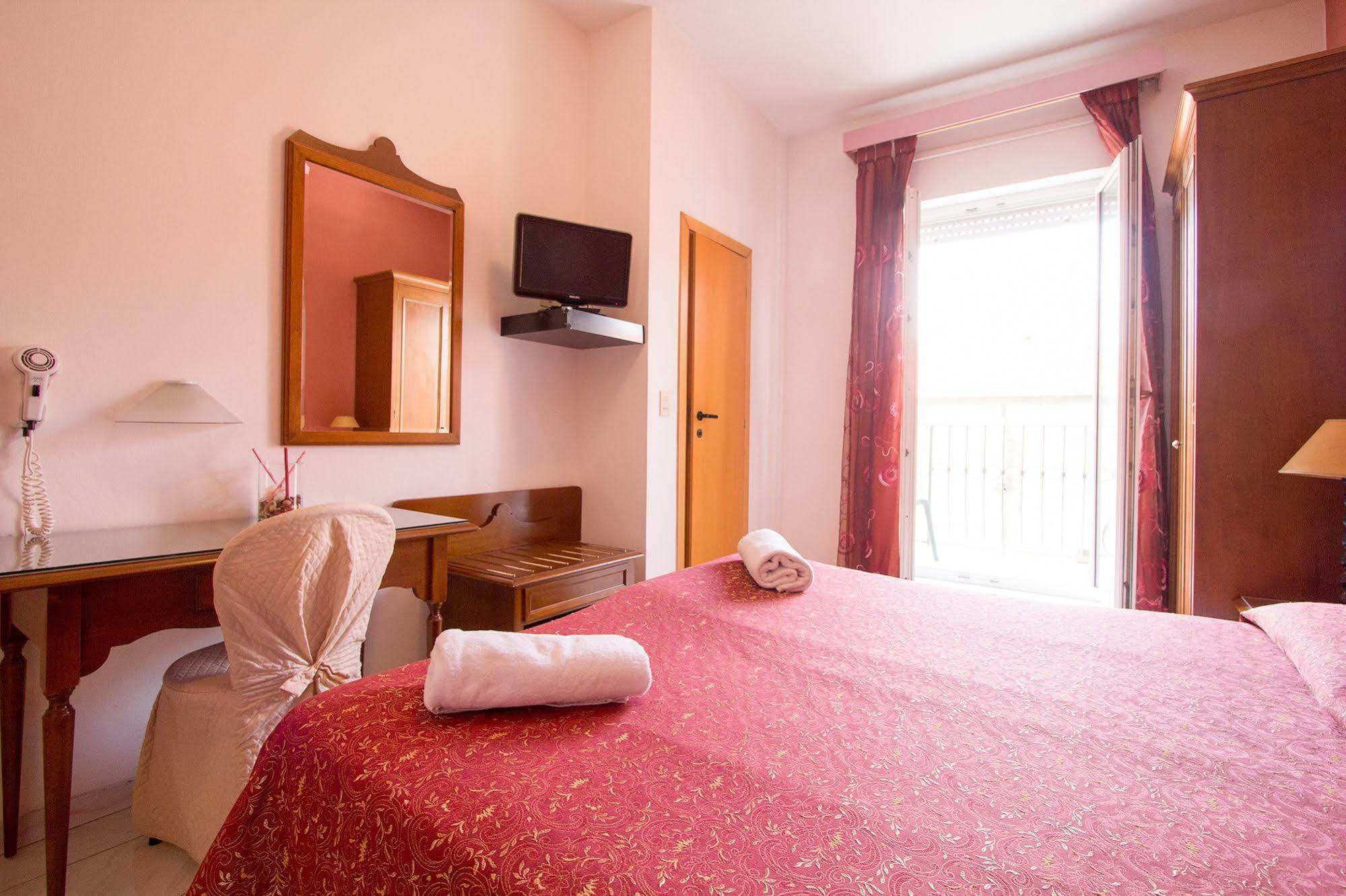 Hotel Regina Lido di Camaiore Eksteriør bilde