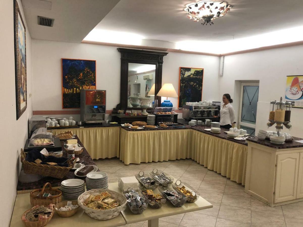 Hotel Regina Lido di Camaiore Eksteriør bilde